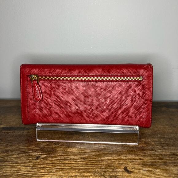 Prada Peonia Red Saffiano/Metal Wallet - Picture 2 of 13